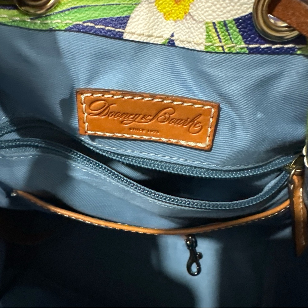 DOONEY and BOURKE Daffodil Drawstring Flower Floral Tassel Bucket Bag - Picture 7 of 10